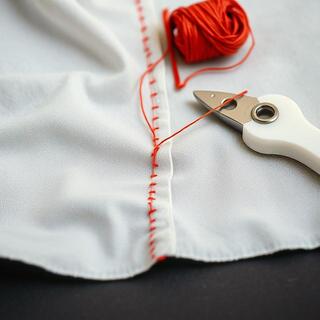 Test seam on scrap fabric